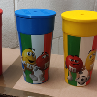 Bicchieri plastica rigida per bibite M&M's