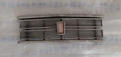 griglia Fiat 125 special