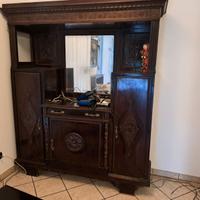 Credenza con specchio