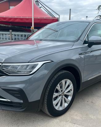Volkswagen Tiguan 2.0 Tdi 150 cv DSG