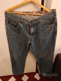jeans Burberry come nuovi. condizioni 100%