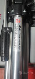 Treppiede Manfrotto art. 144 con testa 128