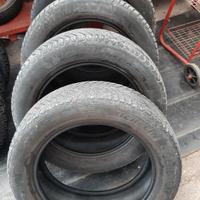 GOMME 215/55 R17