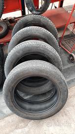 GOMME 215/55 R17