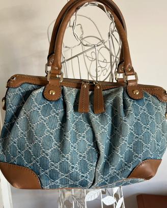 Gucci Sukey Boston