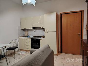 BILOCALE 2LOCALI+ CANTINA, VIA VINVENZO ROSSI, PAN