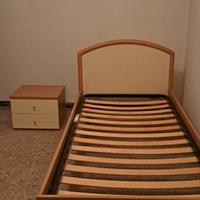 letto singolo + comodino