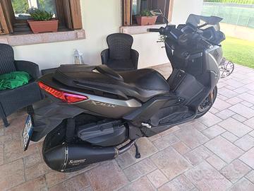 Xmax 400