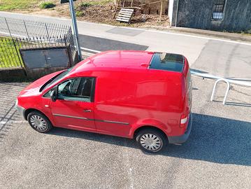 Wolksvaghen Caddy metano 