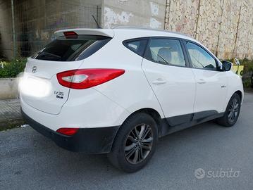 HYUNDAI IX35 1700 Diesel maniacale 2015 169.000km 