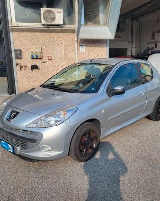 PEUGEOT 206 PLUS GPL PER NEOPATENTATI