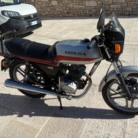 Honda CB 125 X