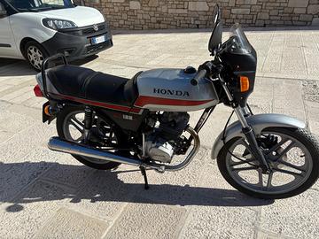 Honda CB 125 X