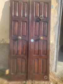 portone in legno 
