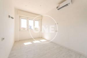 Appartamento di 153 m² con più di 5 locali a Latin