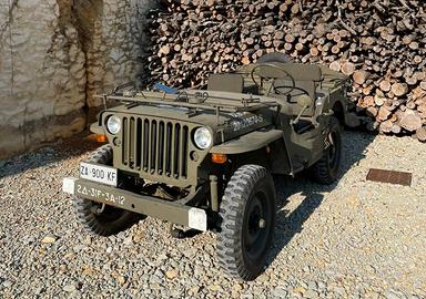 JEEP WILLYS veicolo storico 1944