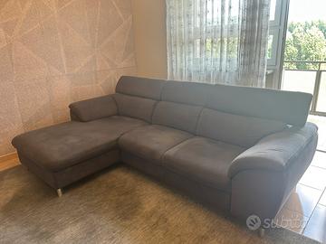 DIVANO ANGOLARE CON PENISOLA + LETTO + TAPETTO