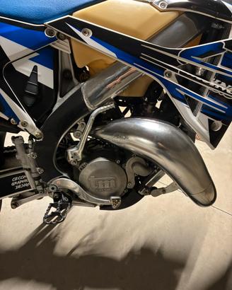 TM 125fi 2022