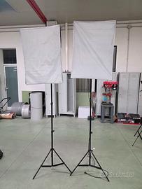 2 softbox 225 W + stativi e lampade fluoresscenti