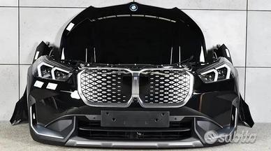 BMW X1 U11 MASKA Musata Proiettori Radiatori Parau