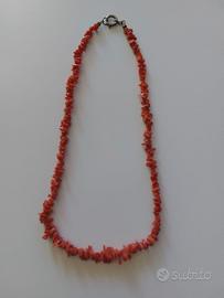 Collana di corallo 