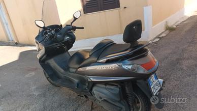 Motociclo Yamaha 400 anno 2004