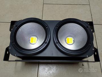 Blinder luce 2x100w led show