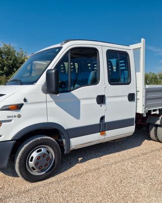 Iveco Daily 35c11 doppia cabina Ribaltabile