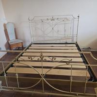 letto in ferro battuto 