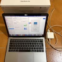 Mac book air 2019 SSD 128gb 8gb USATO