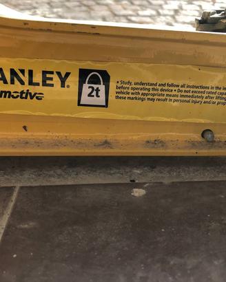 Cric idraulico a carrello Stanley 2 t