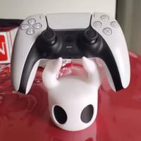 Porta joystick del cavaliere di Hollow Knight