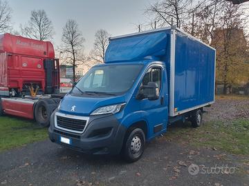 Peugeot Boxer 140Cv Box Mobili con sponda Euro 6D