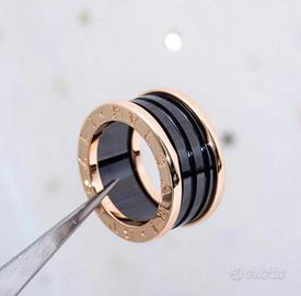 Anello Bvlgari B.ZERO1 in ceramica nera 18 carati