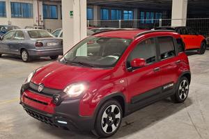 Fiat Panda 1.0 FireFly Hybrid Pandina Cross Km.0