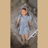 Bambola originale depoca vestito celeste