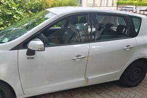 Renault Scenic xmod 2011 cc 1600 diesel