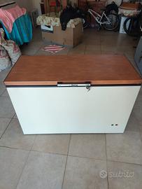 congelatore a pozzetto