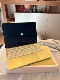 MacBook Neo 13” giallo agrume 256GB
