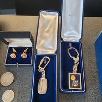 PORTACHIAVI E TARGHE