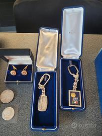 PORTACHIAVI E TARGHE