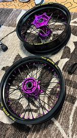 KIT MOTARD COMPLETI PER TUTTE LE MOTO