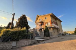BIFAMILIARE A NEVIANO DEGLI ARDUINI