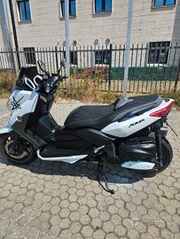 Xmax 400