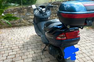 Suzuki AN Burgman 400 - 2001