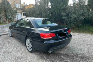 BMW 325i Cabriolet E93  M Sport  Manuale – 215cv