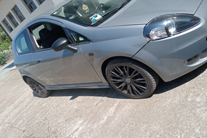 Grande punto fiat 1.900 cc