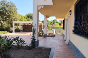 Porzione di Villa con Piscina McDonald's 