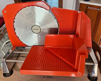 Affettatrice elettrica marca "Perfecta"