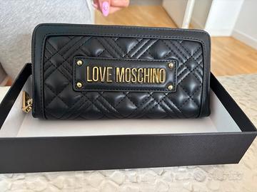portafoglio moschino 